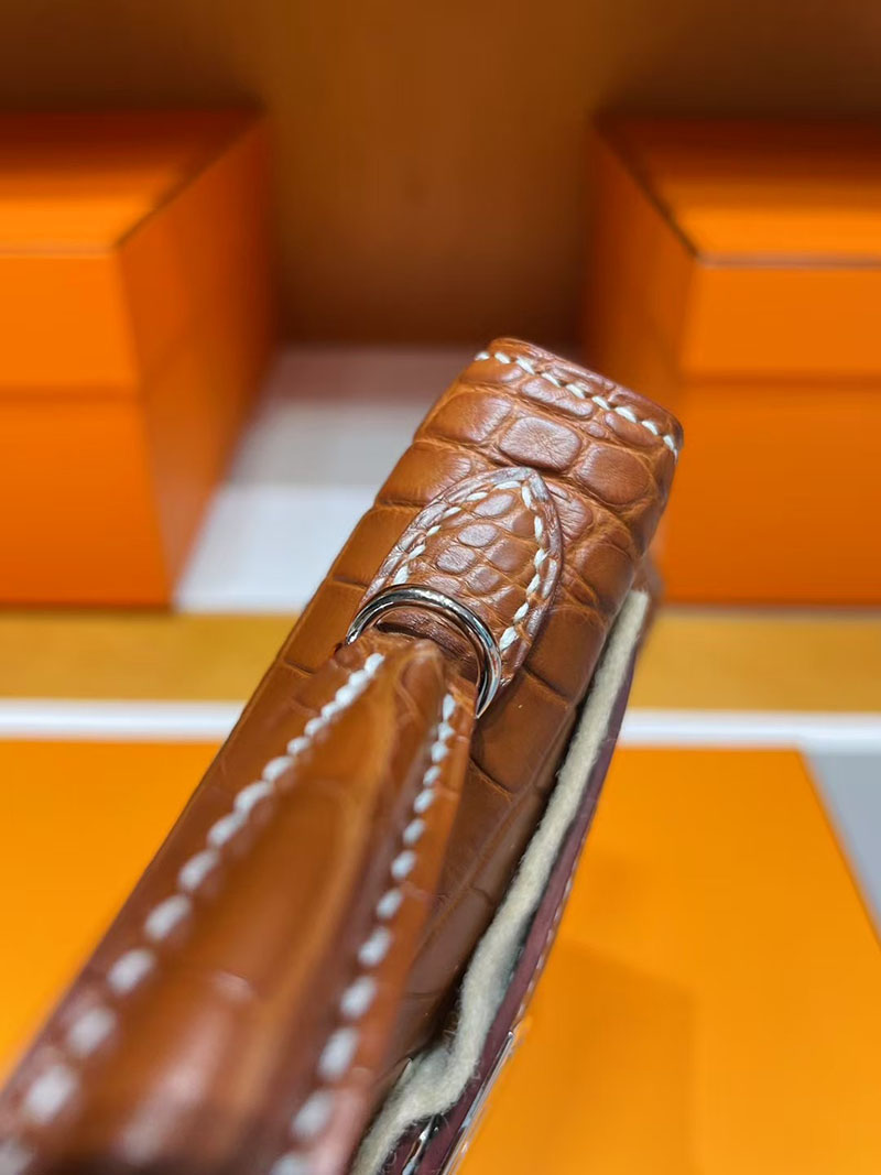 エルメス ミニケリー クロコ HERMES ケリーミニ2 外縫い ゴールド クロコダイル アリゲーターマット シルバー金具 2627732 エルメス 新作バッグ - 画像 (4)