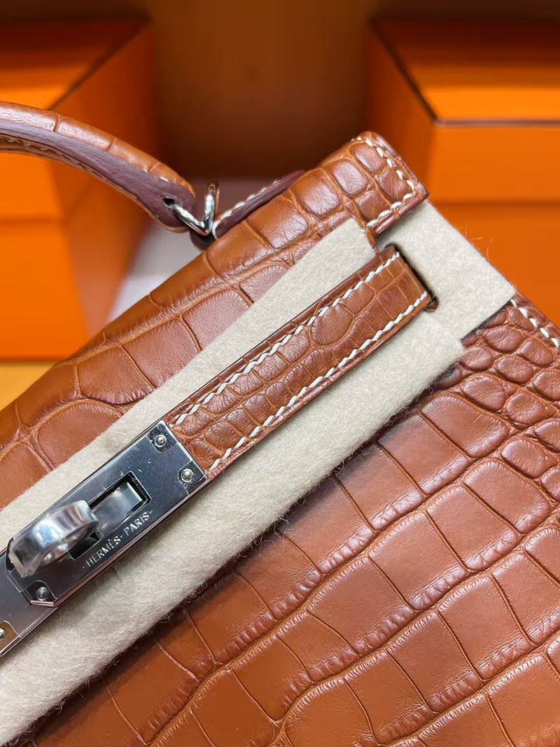 エルメス ミニケリー クロコ HERMES ケリーミニ2 外縫い ゴールド クロコダイル アリゲーターマット シルバー金具 2627732 エルメス 新作バッグ - 画像 (2)