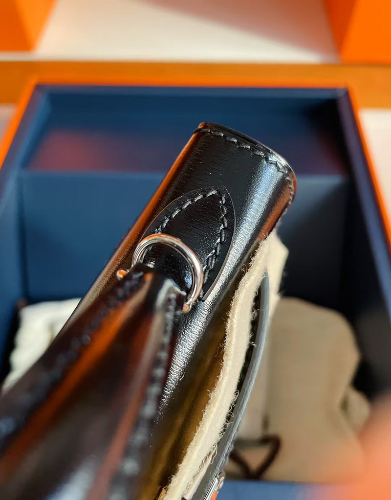 ミニケリー クルーテ HERMES ケリーミニ2 クルーテ クロ ボックスカーフ シルバー金具 2627735 エルメス 新作バッグ - 画像 (5)