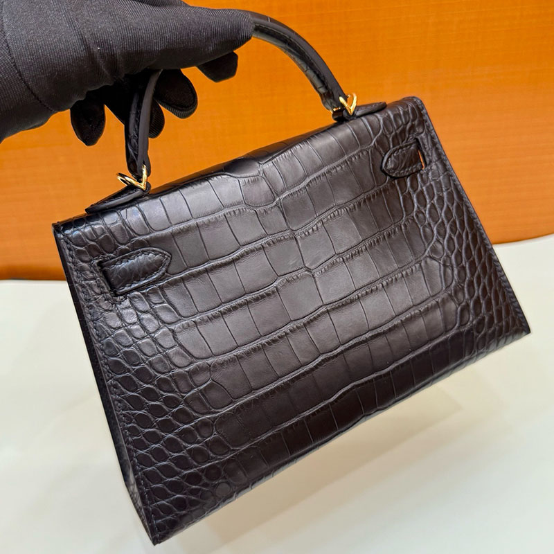 エルメス ミニバッグ レディース HERMES ケリーミニ2 外縫い クロ クロコダイル アリゲーターマット シルバー金具 2627799 エルメス 新作バッグ - 画像 (9)