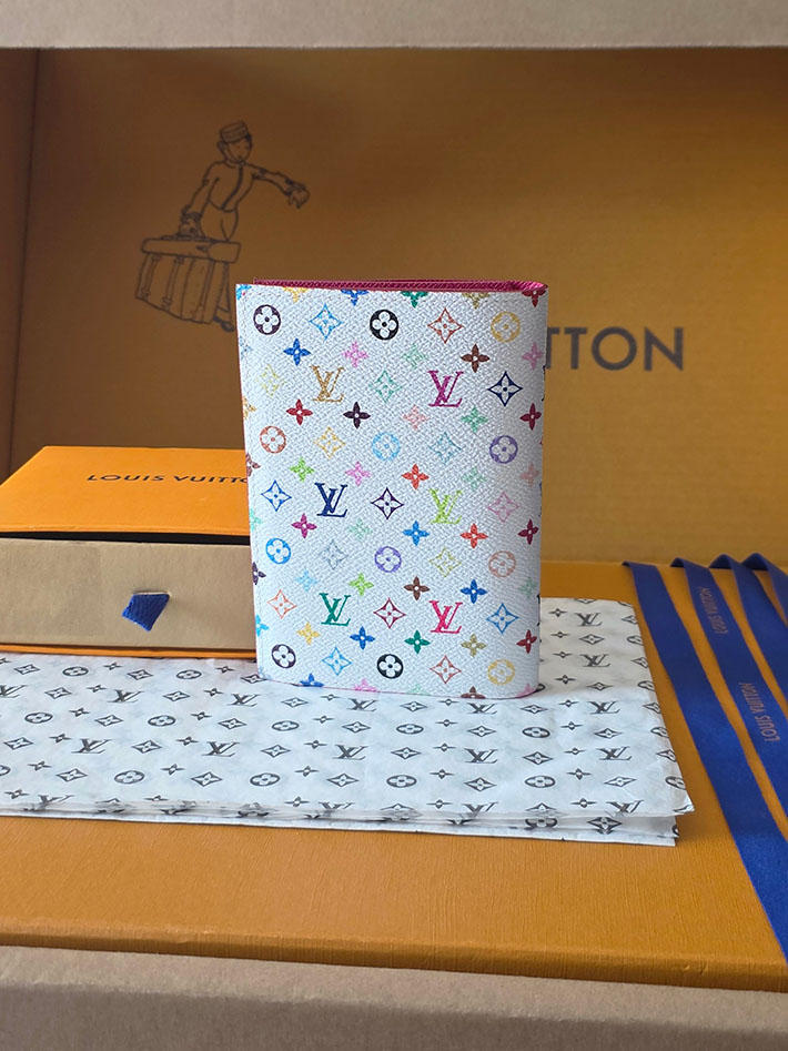 最高級ルイヴィトンスーパーコピー LV × TM パスポートカバー クーヴェルテュール・パスポール M14178 ルイヴィトン パスポートケース メンズ - 画像 (9)