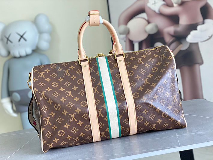 ルイヴィトン販売店舗 バッグ メンズ Louis Vuitton キーポル・バンドリエール 45 モン・モノグラム P01944 ルイヴィトン ボストンバッグ 人気 - 画像 (8)