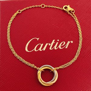 カルティエ ブレスレット 人気