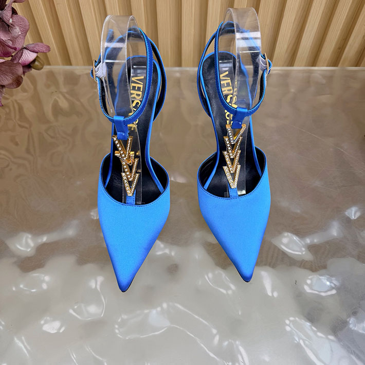 最高級ヴェルサーチェスーパーコピー VERSACE セーフティ ピン キトン ヒール パンプス 2628233 ヴェルサーチ 靴 アウトレット - 画像 (5)