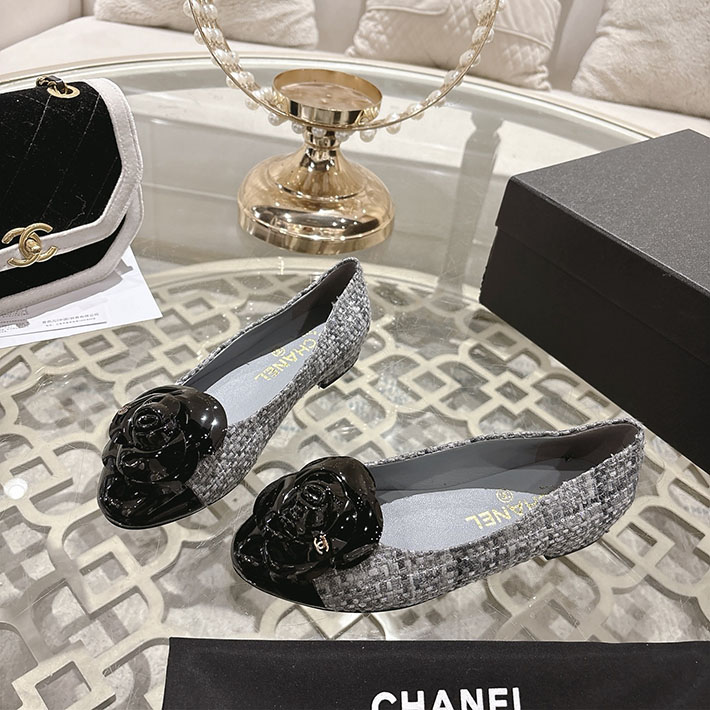 最高級シャネルスーパーコピー CHANEL 45mm 大人気バレリーナ フラットシューズ グレー 2628389 シャネル バレエシューズ 値下げ - 画像 (2)