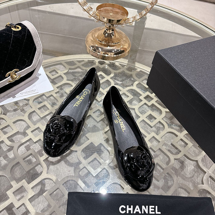 最高級シャネルスーパーコピー CHANEL 45mm 大人気バレリーナ フラットシューズ ブラック 2628393 シャネル パンプス 黒 - 画像 (3)