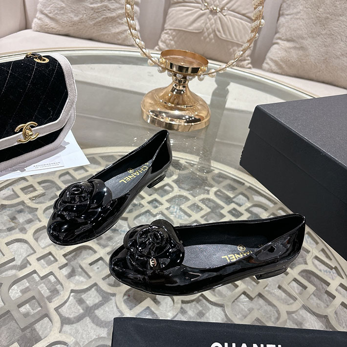 最高級シャネルスーパーコピー CHANEL 45mm 大人気バレリーナ フラットシューズ ブラック 2628393 シャネル パンプス 黒 - 画像 (2)