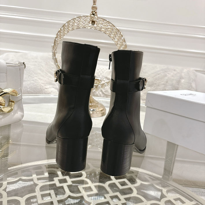 最高級セリーヌスーパーコピー CELINE 60mm ギャランス トリオンフ ストラップ ブーツ ブラック 2628403 レディース セリーヌ ブーツ - 画像 (6)