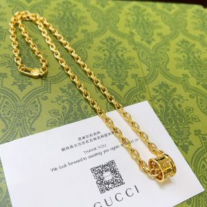グッチ ネックレス 公式