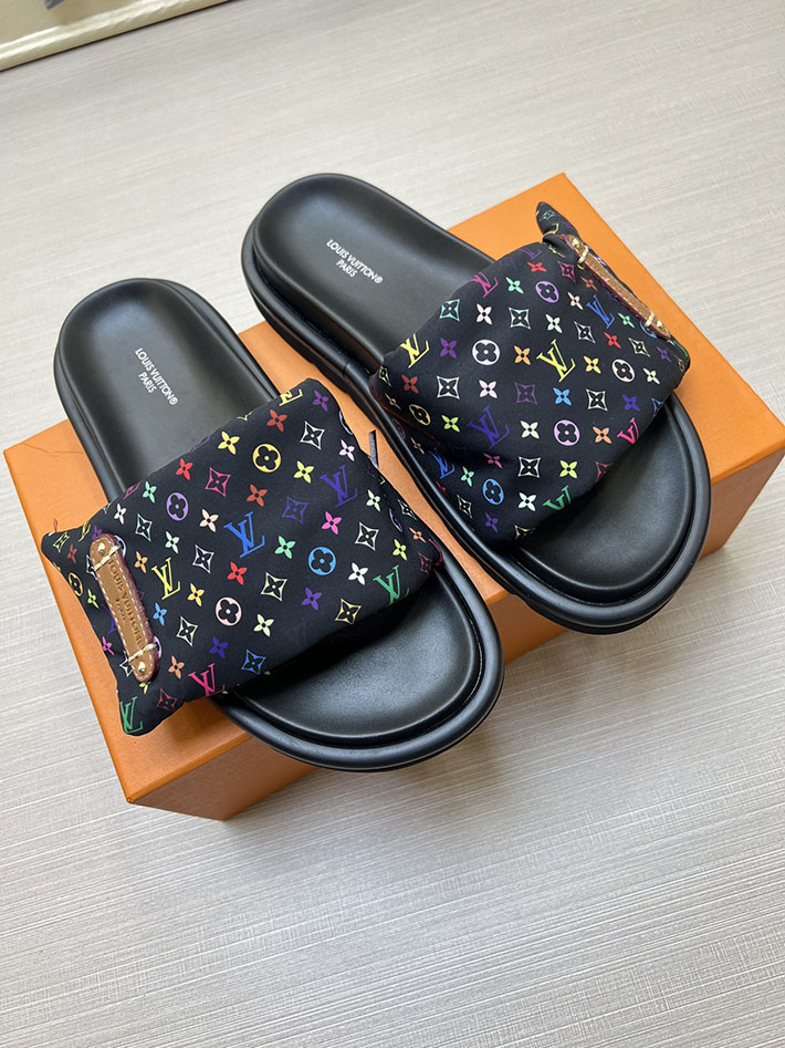 メンズ・レディース兼用 ルイヴィトン サンダル Louis Vuitton x TM プールピロー ミュール 2629012 ヴィトン ミュール レディース - 画像 (9)