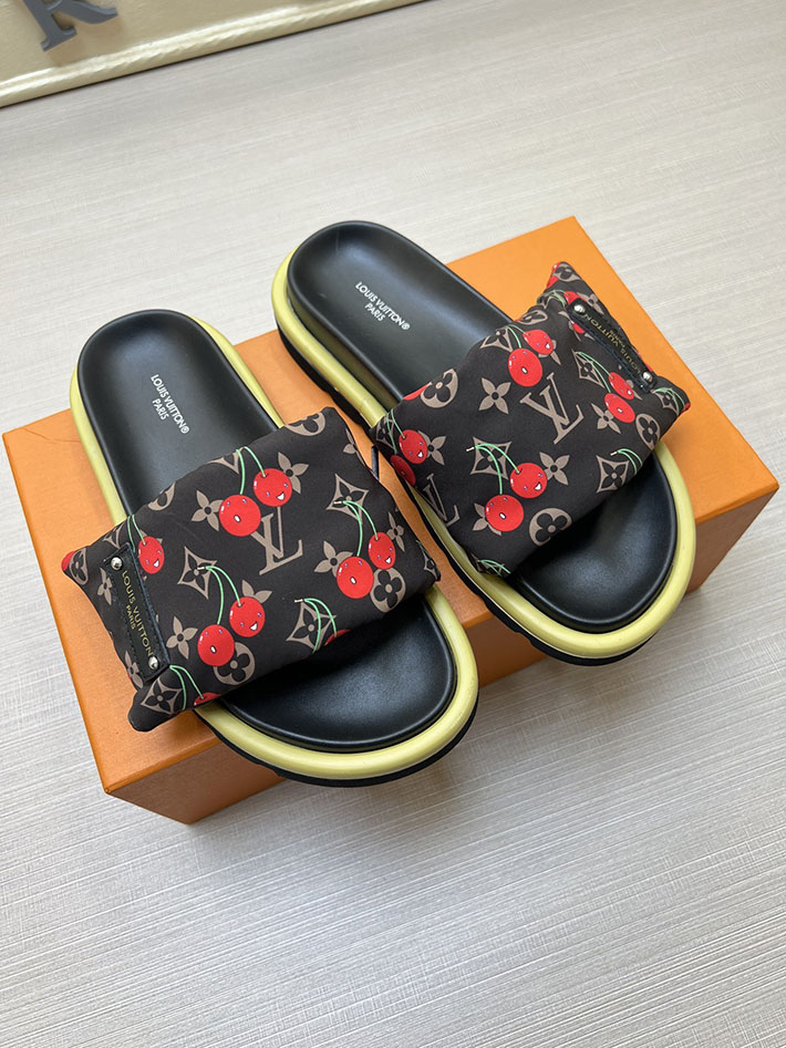 メンズ・レディース兼用 ルイヴィトン サンダル LV × TM フラットサンダル プール ピロー ミュール 2629026 ヴィトン サンダル レディース - 画像 (9)
