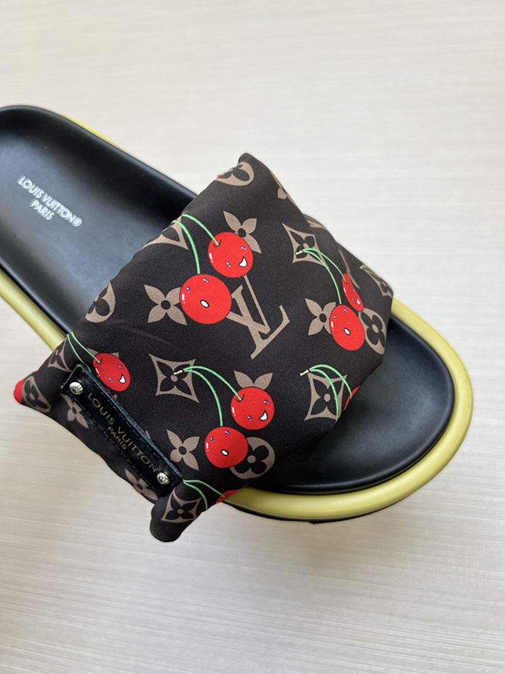 メンズ・レディース兼用 ルイヴィトン サンダル LV × TM フラットサンダル プール ピロー ミュール 2629026 ヴィトン サンダル レディース - 画像 (7)