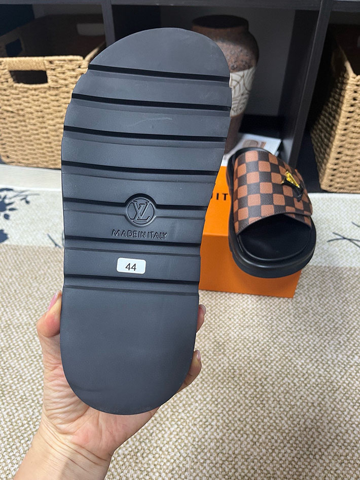 メンズ・レディース兼用 ルイヴィトン LV ウォーター フロント ライン サンダル モノグラム 2629050 ヴィトン 靴 メンズ - 画像 (5)