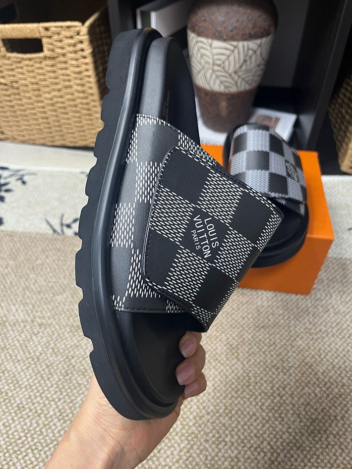 メンズ・レディース兼用 ルイヴィトン LV ウォーター フロント ライン サンダル モノグラム 2629054 ルイヴィトン サンダル メンズ - 画像 (6)