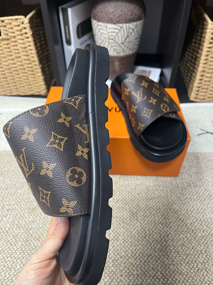 メンズ・レディース兼用 ルイヴィトン LV ウォーター フロント ライン サンダル モノグラム 2629055 サンダル メンズ おしゃれ 安い - 画像 (7)