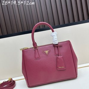 プラダ トートバッグ レディース