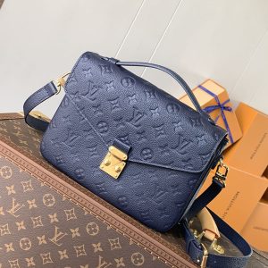 ルイヴィトン 斜めがけ レディース