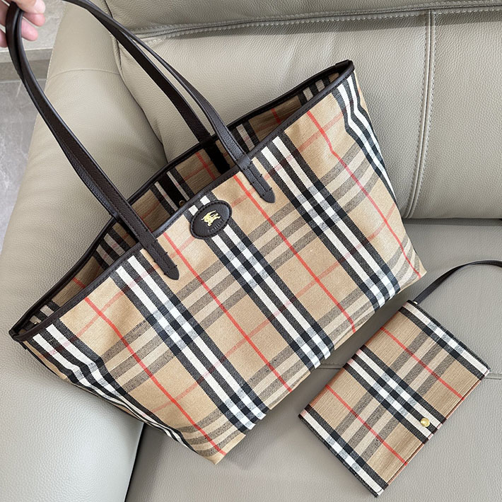 最高級バーバリースーパーコピー Burberry Highlands Tote トートバッグ ミディアム リバーシブル 2629249 バーバリー トートバッグ アウトレット - 画像 (8)