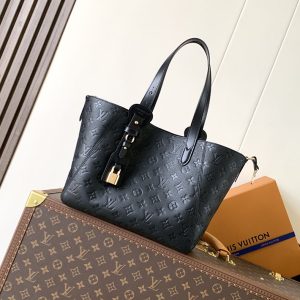ルイヴィトン トートバッグ 人気ランキング