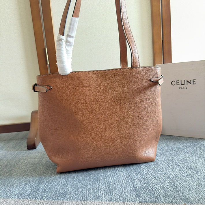 最高級セリーヌスーパーコピー CELINE スモール カバ アナイス キュイル トリオンフ タン 121753ENY.04LU セリーヌ トートバッグ 人気 - 画像 (7)