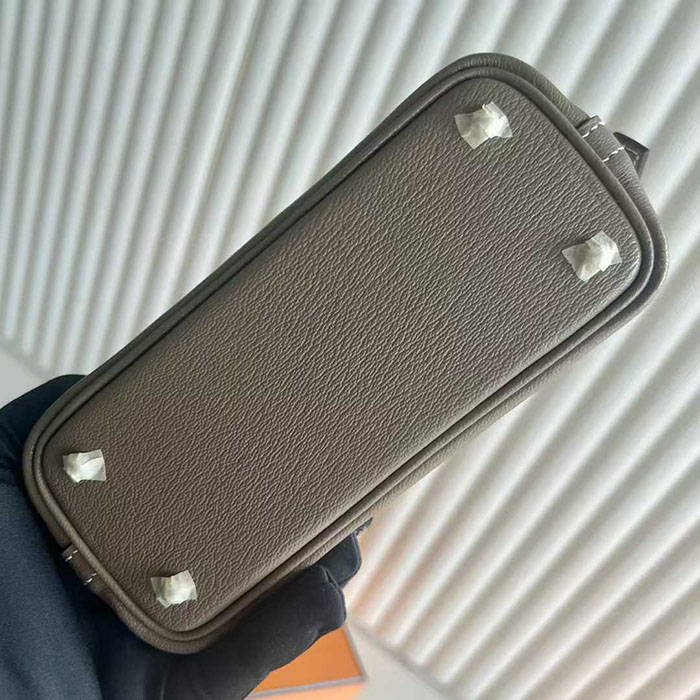 ボリード1923 ミニ HERMES ボリード1923 ミニ エトゥープ ヴォーエプソン シルバー金具 26210462 エルメス 新作バッグ - 画像 (2)