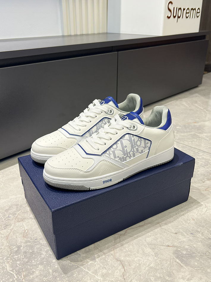 dior 靴 値段