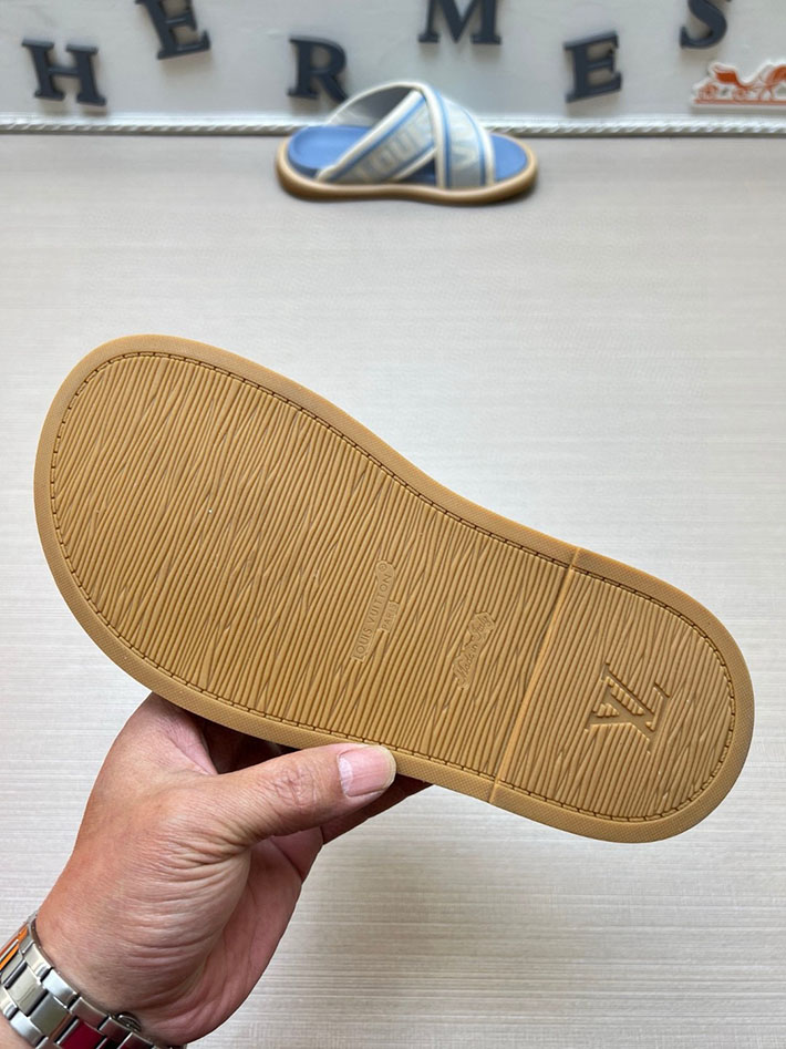 メンズ・レディース兼用 ルイヴィトン LV ブリス・ライン ミュール シューズ 靴 スライドサンダル 2629669 サンダル おしゃれ 高校生 - 画像 (3)
