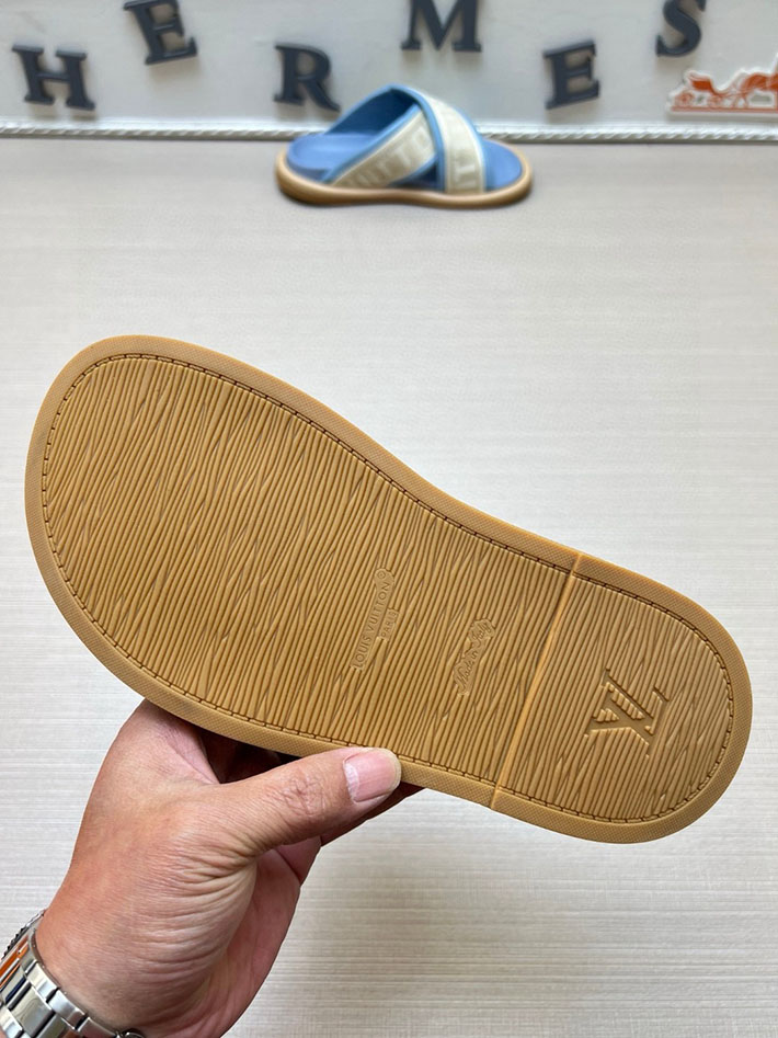 メンズ・レディース兼用 ルイヴィトン LV ブリス・ライン ミュール シューズ 靴 スライドサンダル 2629670 ルイヴィトン スライドサンダル - 画像 (3)