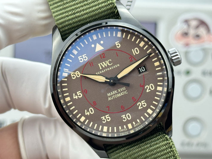 最高級IWCスーパーコピー パイロットウォッチ オートマティック 41 トップガン レイク・タホ 2629736 IWC 店舗 大阪 - 画像 (7)
