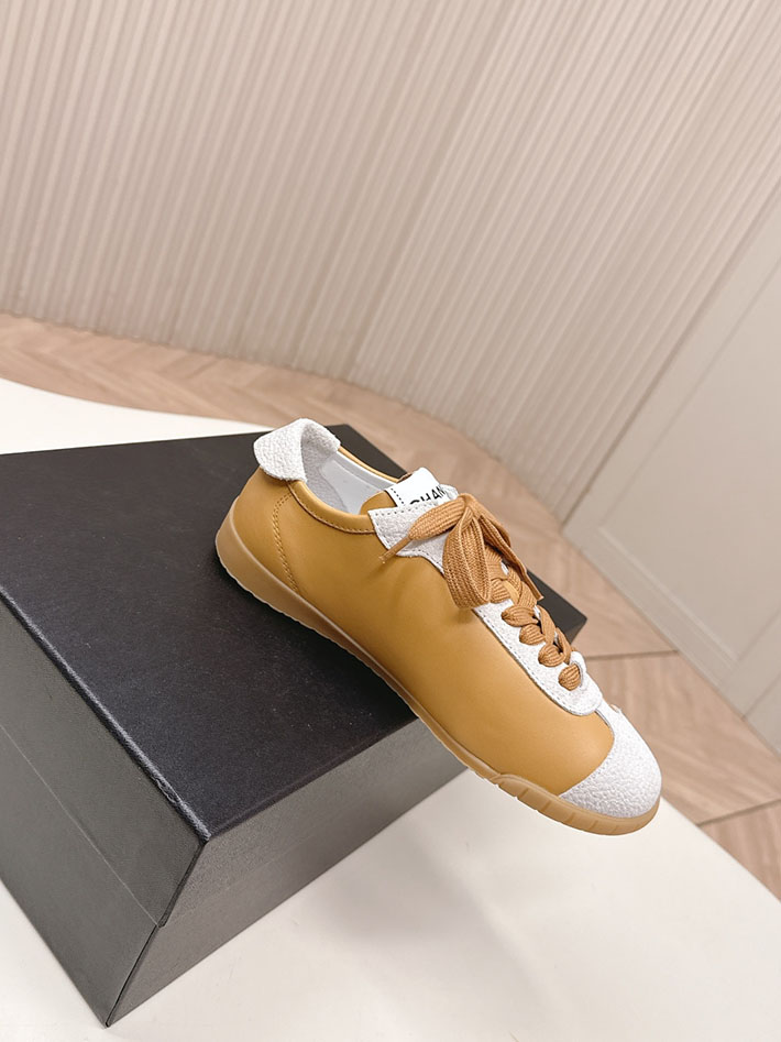 レディース 最高級シャネルスーパーコピー CHANEL 2026年春夏 新作 CC ランニング スニーカー 2629763 シャネル 靴 レディース 人気 - 画像 (2)