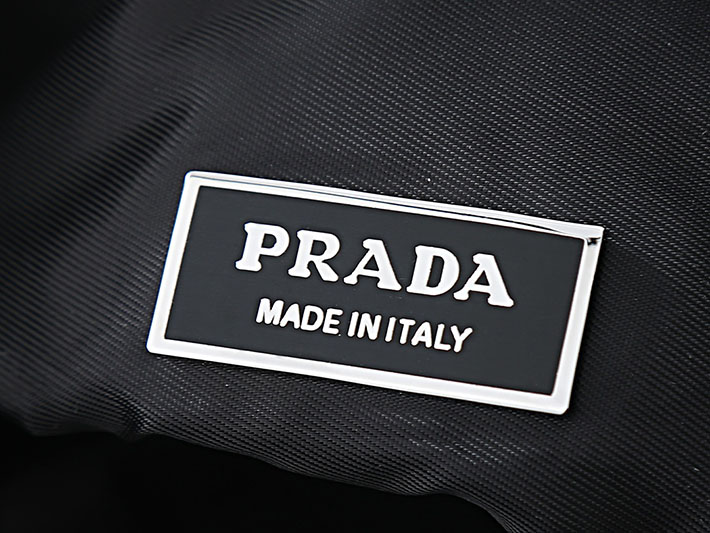 プラダ バッグ レディース PRADA スピードロック Re-Nylon xレザー ブラック ポーチ 2NE067_2HE1_F0002 プラダ バケットバッグ ナイロン - 画像 (3)