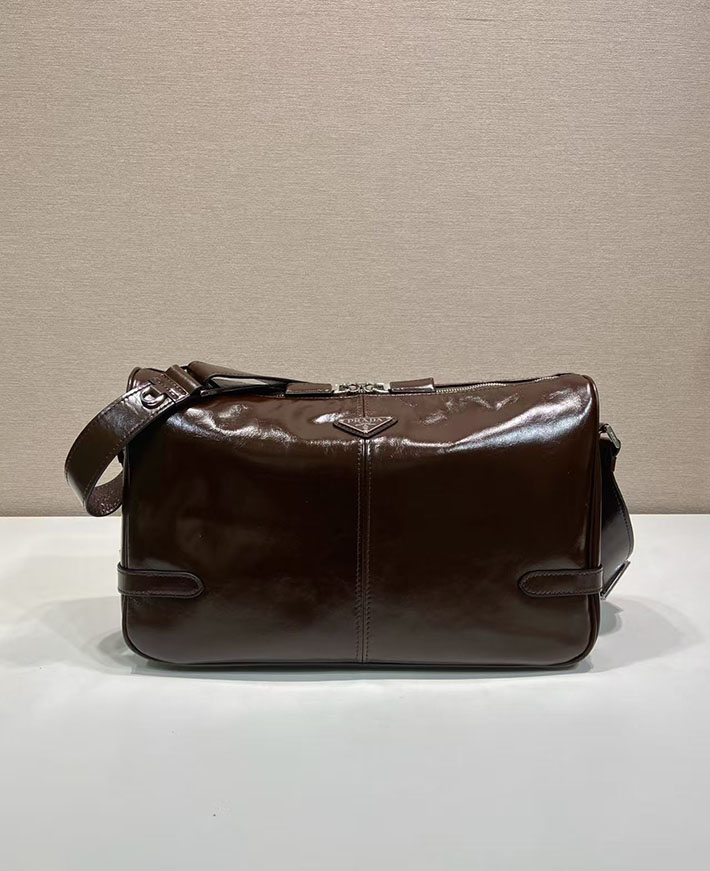 プラダ 斜 めがけ バッグ アウトレット
