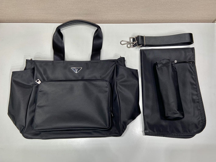 プラダ バッグ メンズ 新作 PRADA Re-Nylon ベビーバッグ ブラック 1BG102_RV44_F0002_V_OOO プラダ トートバッグ アウトレット - 画像 (8)