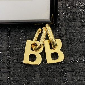バレンシアガ ピアス アウトレット