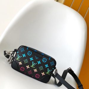ルイヴィトン メンズ ショルダーバッグ