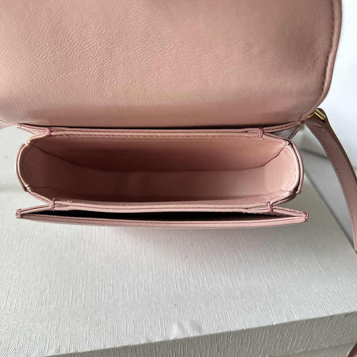 最高級セリーヌスーパーコピー CELINE Mini Besace Clea ミニ ブザス クレア パステルローズ 10L063ETZ.24PP セリーヌ ショルダーバッグ 人気 - 画像 (2)