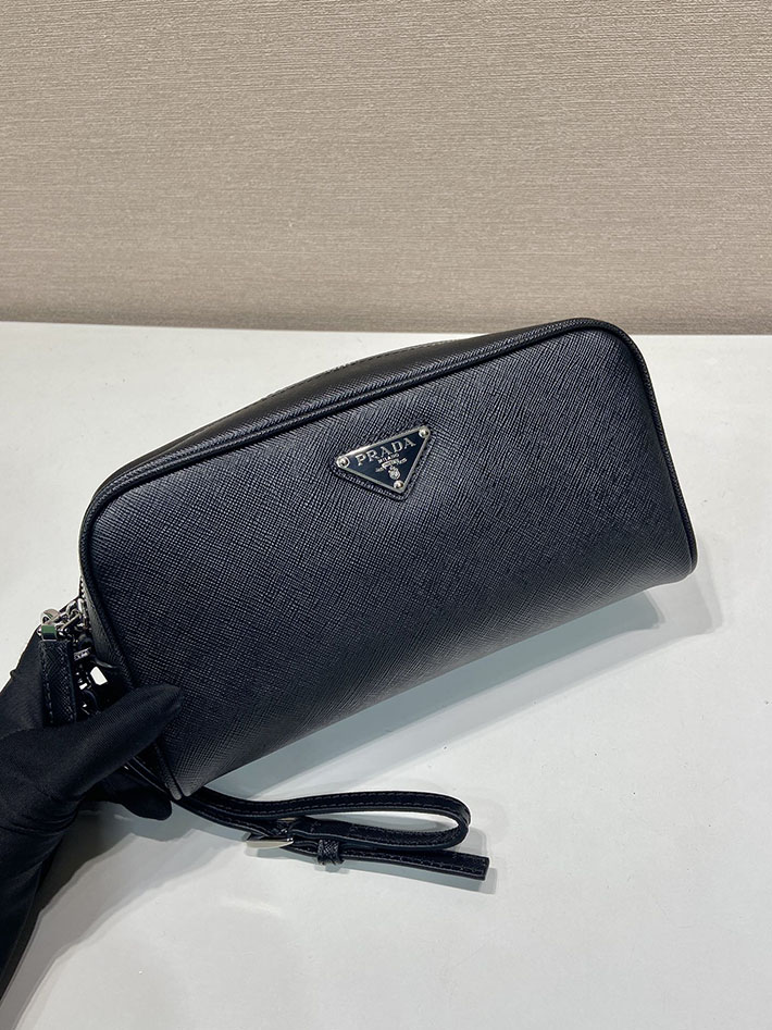 プラダ バッグ レディース PRADA サフィアーノレザー ポーチ ストラップ付き ブラック 2NE065_PN9_F0002 プラダ ポーチ ショルダー - 画像 (9)