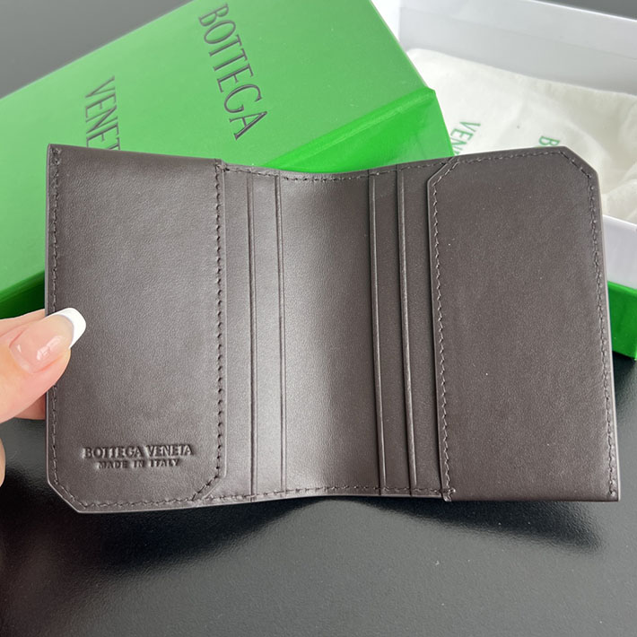 最高級ボッテガコピー Bottega Veneta イントレチャート ピッコロ フラップカードケース フォンデンテ 796964V4LQ12113 ボッテガ カードケース レディース - 画像 (6)
