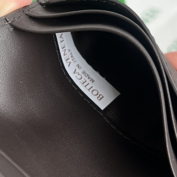 最高級ボッテガコピー Bottega Veneta イントレチャート ピッコロ フラップカードケース フォンデンテ 796964V4LQ12113 ボッテガ カードケース レディース - 画像 (3)