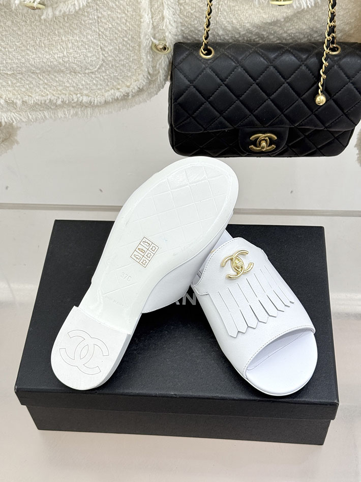 最高級シャネルスーパーコピー CHANEL ハイヒール ココマーク ミュール サンダル レザー ホワイト 2631038 ミュール 可愛い ブランド - 画像 (3)