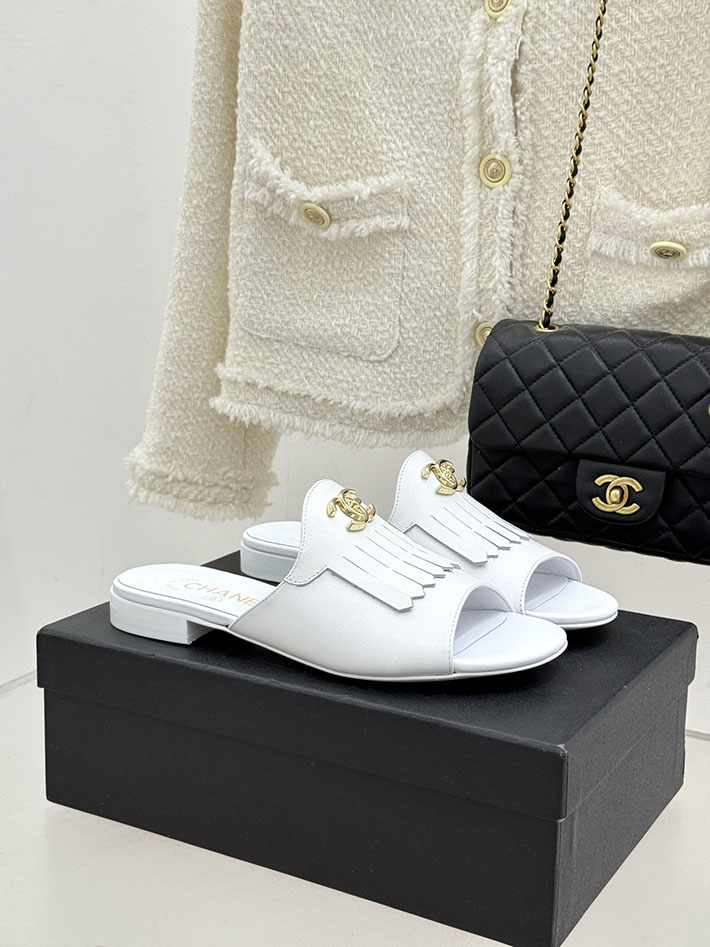 最高級シャネルスーパーコピー CHANEL ハイヒール ココマーク ミュール サンダル レザー ホワイト 2631038 ミュール 可愛い ブランド - 画像 (2)
