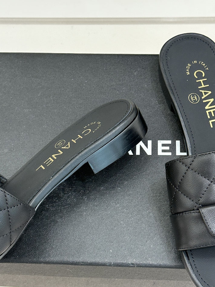 最高級シャネルスーパーコピー CHANEL マトラッセ ココマーク サンダル ミュール おしゃれ ブラック 2631046 レディース シャネル 靴 - 画像 (5)