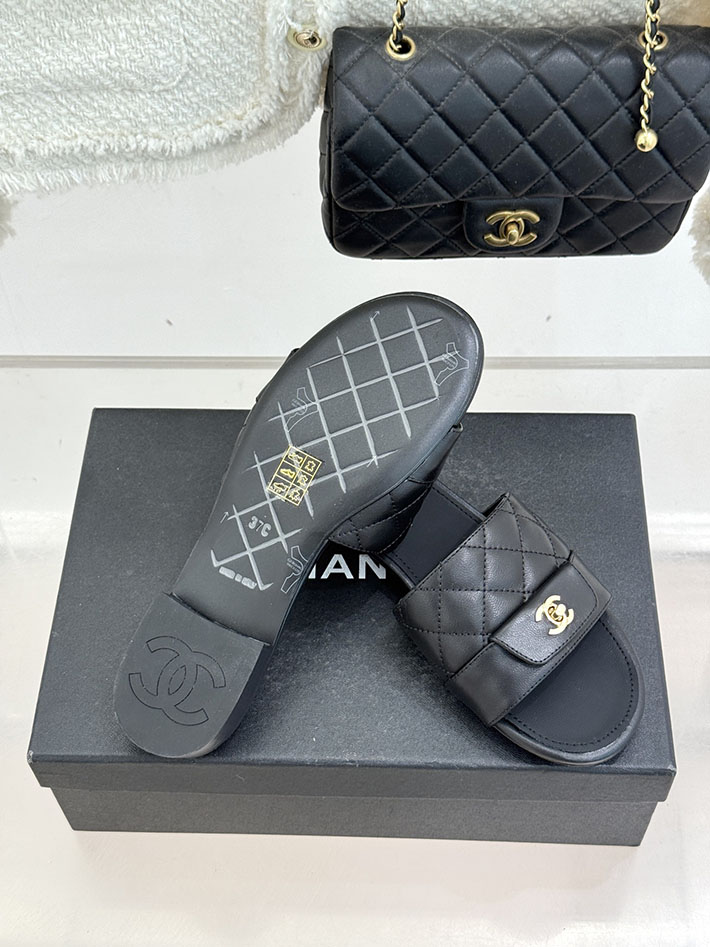 最高級シャネルスーパーコピー CHANEL マトラッセ ココマーク サンダル ミュール おしゃれ ブラック 2631046 レディース シャネル 靴 - 画像 (2)