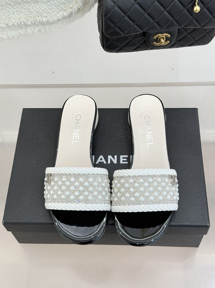 最高級シャネルスーパーコピー CHANEL サンダル 安い 店舗 レディース ミュール 人気通販 ホワイト 2631067 シャネル サンダル 新作 - 画像 (7)