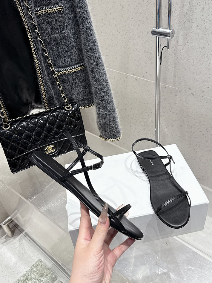 最高級ザロウスーパーコピー THE ROW Bare Sandal サンダル ナローTストラップ レディース ブラック 2631155 The Row サンダル - 画像 (7)
