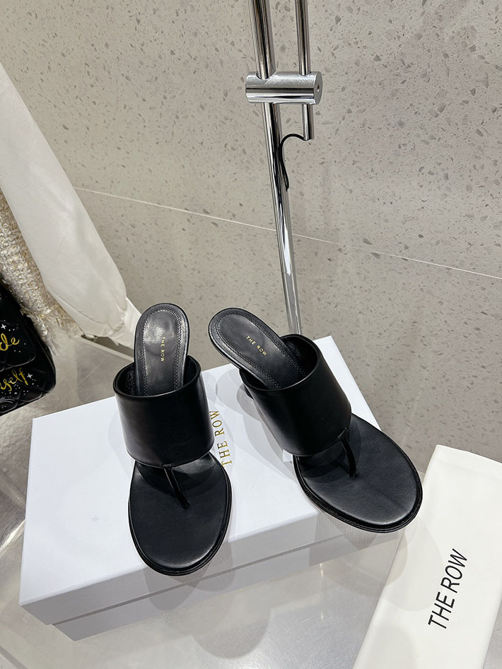 最高級ザロウスーパーコピー THE ROW サンダル SIGNUM HEEL SANDAL トングサンダル ブラック 2631160 ザロウ 店舗 大阪 - 画像 (9)