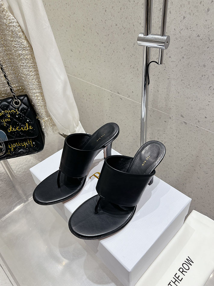 最高級ザロウスーパーコピー THE ROW サンダル SIGNUM HEEL SANDAL トングサンダル ブラック 2631160 ザロウ 店舗 大阪 - 画像 (2)