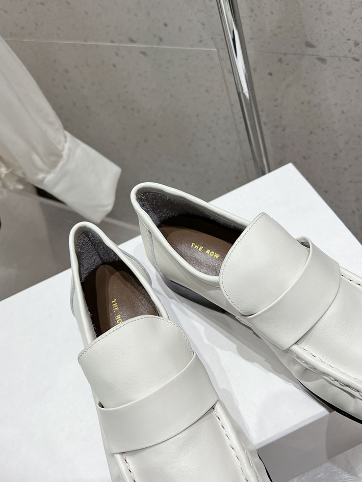最高級ザロウスーパーコピー THE ROW Soft Loafer ナッパレザー ローファー シューズ 靴 ホワイト 2631188 THE ROW アウトレット 店舗 - 画像 (5)