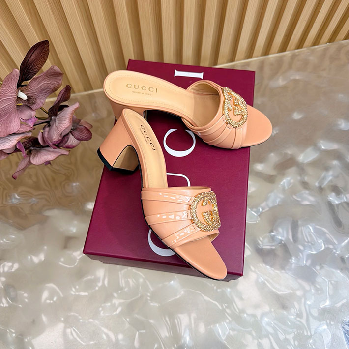 グッチ直営アウトレット店 GUCCI 2026年春夏 新作 インターロッキングG カットアウトサンダル ピンク 2631255 グッチ 靴 レディース - 画像 (9)