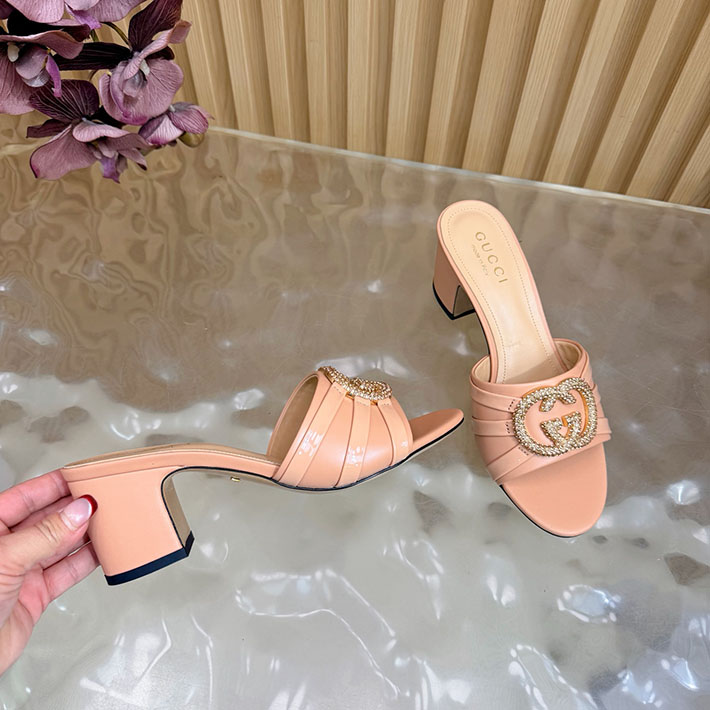 グッチ直営アウトレット店 GUCCI 2026年春夏 新作 インターロッキングG カットアウトサンダル ピンク 2631255 グッチ 靴 レディース - 画像 (3)